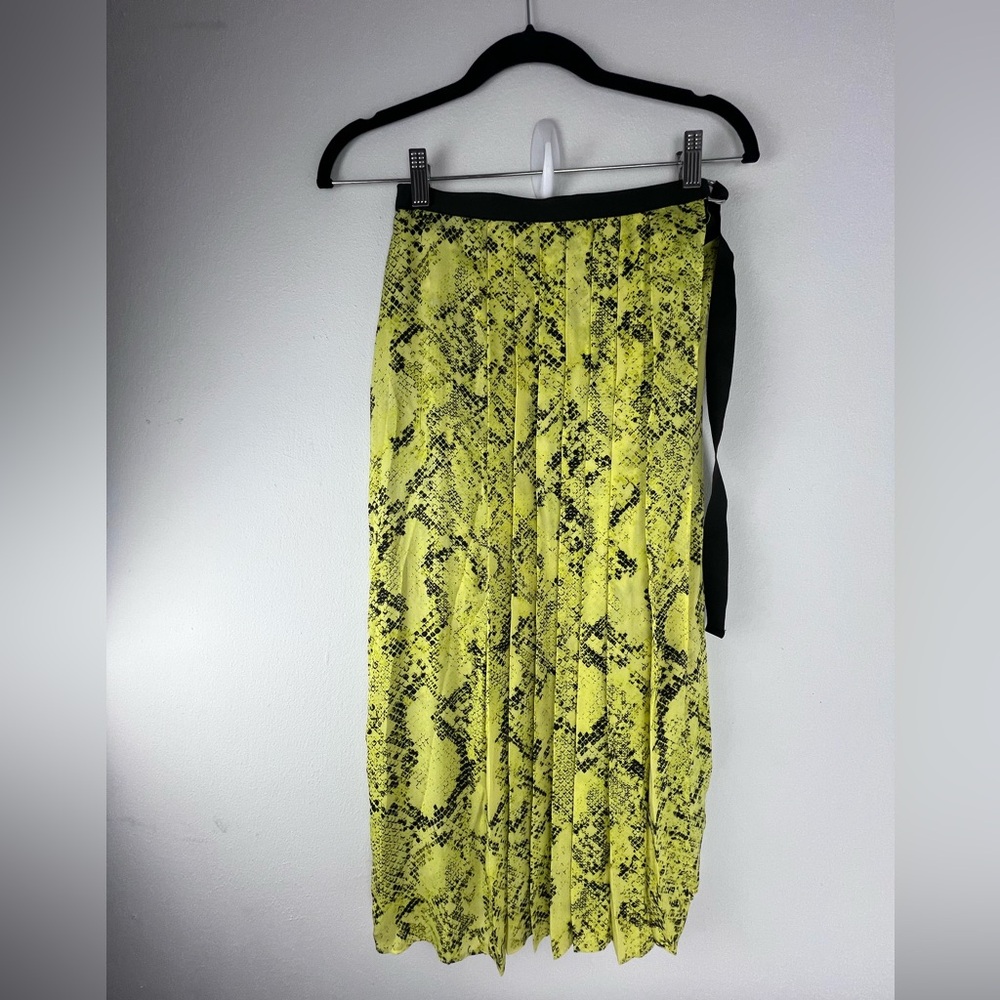 Worthington Yellow Snake Print Pleated Midi Skirt - Size 4 Y2K Statement
